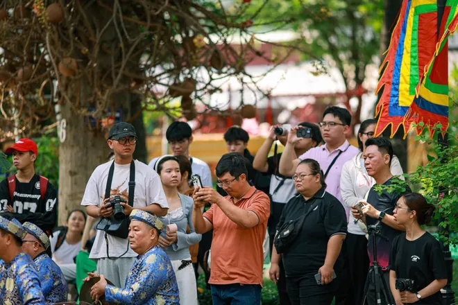 Nghệ thuật xuống phố - Ảnh 3.