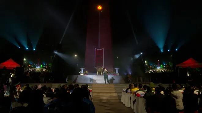 "Trường Sơn Đ&ocirc;ng gọi Trường Sơn T&acirc;y": Bản h&ugrave;ng ca tri &acirc;n rực s&aacute;ng giữa đại ng&agrave;n L&acirc;m Đồng- Ảnh 10.