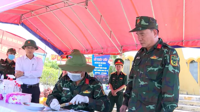 Phát hiện di vật quý trong mộ liệt sĩ: Bức ảnh chân dung mở ra hy vọng tìm lại tên Anh- Ảnh 5. Phát hiện di vật quý trong mộ liệt sĩ: Bức ảnh chân dung mở ra hy vọng tìm lại tên Anh- Ảnh 5.