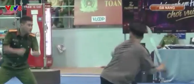 Sôi nổi các nội dung thi đấu võ thuật Công an nhân dân tại Đà Nẵng- Ảnh 6. Sôi nổi các nội dung thi đấu võ thuật Công an nhân dân tại Đà Nẵng- Ảnh 6.