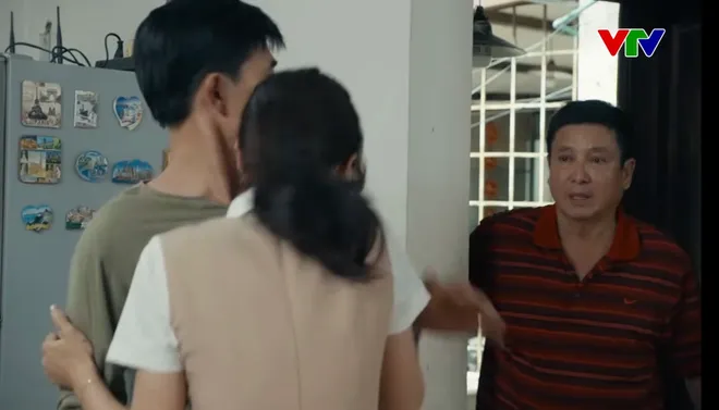 Dưới ô cửa sáng đèn - Tập cuối: Sinh cứu mạng Diệu trong lúc nguy cấp- Ảnh 13.