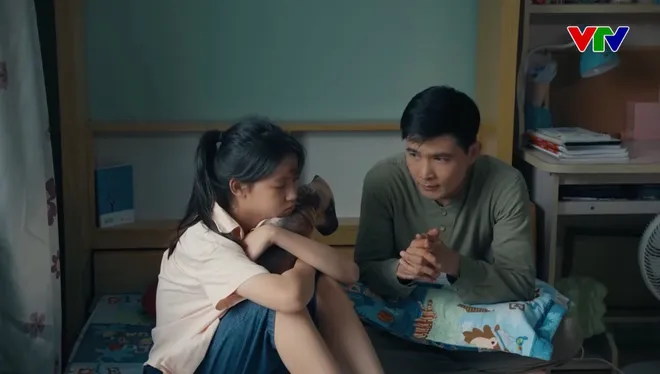 Dưới ô cửa sáng đèn - Tập cuối: Sinh cứu mạng Diệu trong lúc nguy cấp- Ảnh 16.
