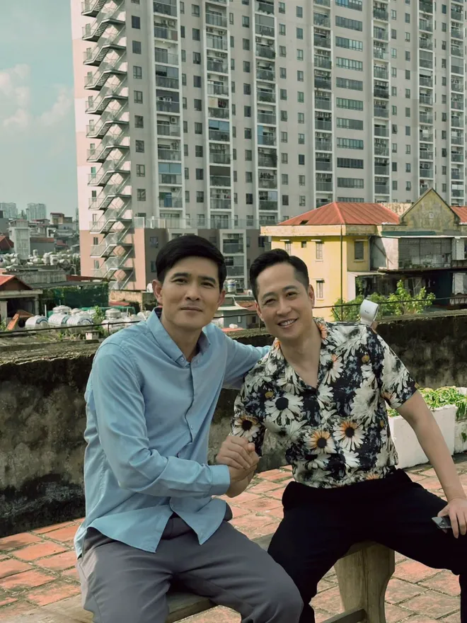 Loạt ảnh gây thương nhớ ở hậu trường Dưới ô cửa sáng đèn- Ảnh 19.