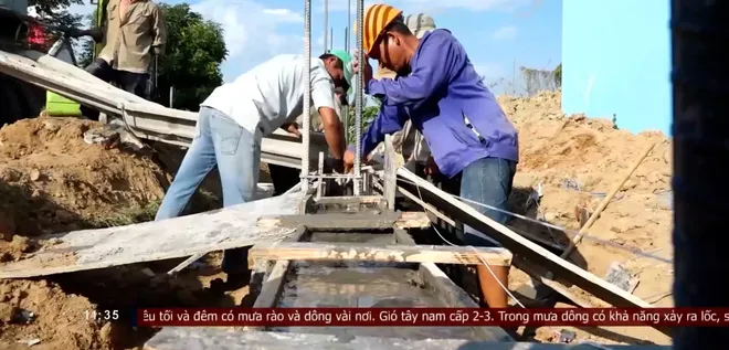 Đắk Lắk đa dạng m&ocirc; h&igrave;nh tr&aacute;nh lũ cho người d&acirc;n v&ugrave;ng thi&ecirc;n tai- Ảnh 3.