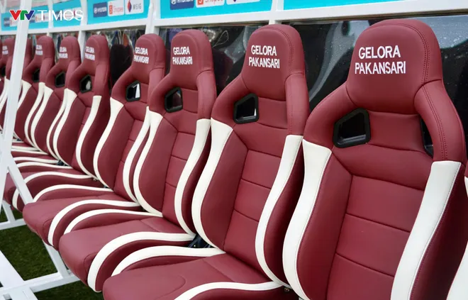 Toàn cảnh sân Pakansari trước trận đấu của ĐT Việt Nam - Indonesia- Ảnh 9. Toàn cảnh sân Pakansari trước trận đấu của ĐT Việt Nam - Indonesia- Ảnh 9.