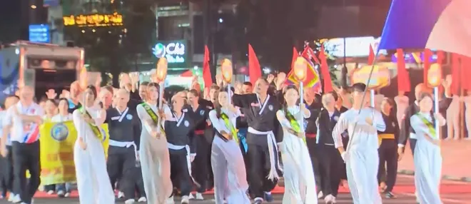 Khai mạc Liên hoan quốc tế Võ cổ truyền Việt Nam lần thứ IX: Hội tụ và lan tỏa tinh hoa- Ảnh 2. Khai mạc Liên hoan quốc tế Võ cổ truyền Việt Nam lần thứ IX: Hội tụ và lan tỏa tinh hoa- Ảnh 2.
