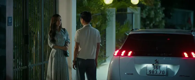 Trời cao nguyên xanh - Tập 18: Vân - Tuấn rạn nứt, Lok lộ thân phận Phó Tổng thống tổ chức phản động - Ảnh 1.
