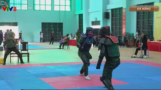 Đối kháng võ gậy tạo khí thế rực lửa tại Hội thao Công an nhân dân- Ảnh 1. Đối kháng võ gậy tạo khí thế rực lửa tại Hội thao Công an nhân dân- Ảnh 1.