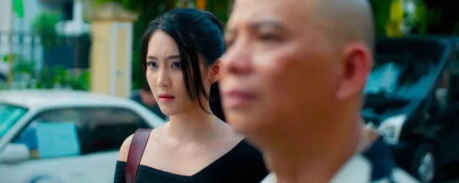 Mùa hè năm ấy - Tập 2: Khánh (Long Vũ) vỡ vụn nhìn 'mối tình đầu' đi nhà nghỉ- Ảnh 2.