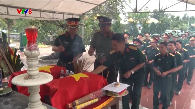 Thanh Hóa: Từ "Hậu phương lớn" đến đầu tàu kinh tế phía Bắc- Ảnh 3. Thanh Hóa: Từ "Hậu phương lớn" đến đầu tàu kinh tế phía Bắc- Ảnh 3.