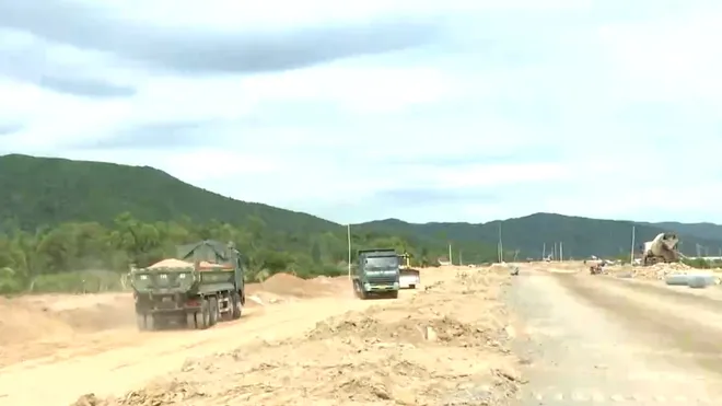 Đắk Lắk: Gỡ điểm nghẽn mặt bằng, tăng tốc dự án giao thông trọng điểm- Ảnh 1. Đắk Lắk: Gỡ điểm nghẽn mặt bằng, tăng tốc dự án giao thông trọng điểm- Ảnh 1.