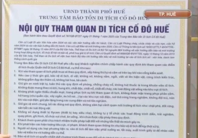 Khi trang phục “lạc nhịp” với không gian di sản- Ảnh 6. Khi trang phục “lạc nhịp” với không gian di sản- Ảnh 6.