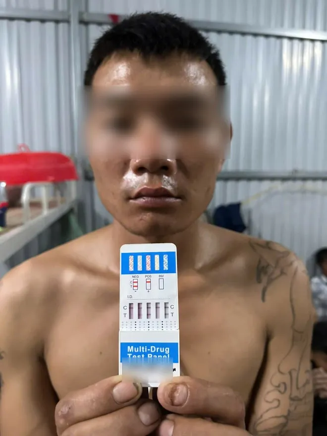 Trả công cho công nhân bằng ma túy, chủ thầu ở Phú Thọ bị khởi tố - Ảnh 4.