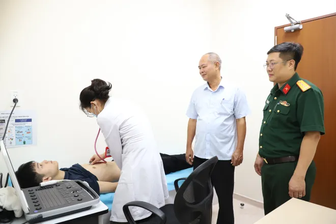 Gần 1 tỷ đồng dự kiến hỗ trợ trẻ kh&oacute; khăn mắc tim bẩm sinh tại Hưng Y&ecirc;n - Ảnh 6.