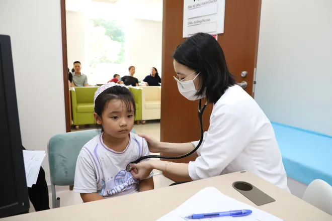Gần 1 tỷ đồng dự kiến hỗ trợ trẻ kh&oacute; khăn mắc tim bẩm sinh tại Hưng Y&ecirc;n - Ảnh 9.