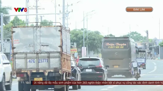 Xe khách thiếu thiết bị an toàn, Đắk Lắk xử lý 15 trường hợp trong một tuần- Ảnh 2. Xe khách thiếu thiết bị an toàn, Đắk Lắk xử lý 15 trường hợp trong một tuần- Ảnh 2.