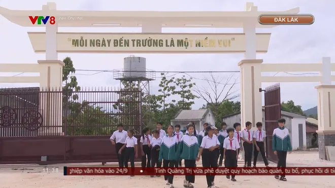 Những ngôi trường mới thắp sáng ước mơ học sinh vùng biên- Ảnh 2. Những ngôi trường mới thắp sáng ước mơ học sinh vùng biên- Ảnh 2.