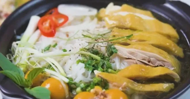 Phở Việt Nam: Hành trình từ ẩm thực đến di sản vươn tầm thế giới- Ảnh 4. Phở Việt Nam: Hành trình từ ẩm thực đến di sản vươn tầm thế giới- Ảnh 4.