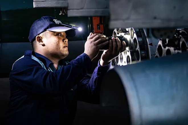 Không quân Việt Nam hoàn thành xuất sắc đợt diễn tập bắn, ném bom đạn thật tại Gia Lai - Ảnh 6.