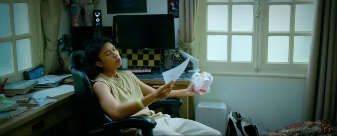 Mùa hè năm ấy - Tập 4: Phương bối rối khi lần đầu được Khánh nắm tay- Ảnh 12.