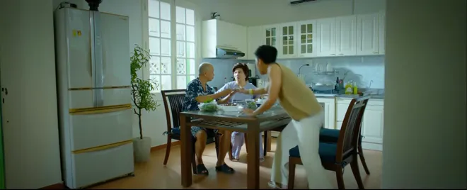 Mùa hè năm ấy - Tập 4: Phương bối rối khi lần đầu được Khánh nắm tay- Ảnh 9.