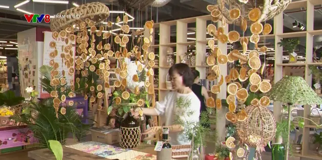 Lan tỏa lối sống xanh từ đồ tái chế- Ảnh 1. Lan tỏa lối sống xanh từ đồ tái chế- Ảnh 1.
