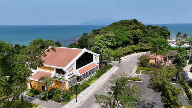 Gìn giữ văn hóa, kiến tạo dân sinh: Trang nghiêm Lễ Nghinh thỉnh Phật đài Nam Ô- Ảnh 6. Gìn giữ văn hóa, kiến tạo dân sinh: Trang nghiêm Lễ Nghinh thỉnh Phật đài Nam Ô- Ảnh 6.
