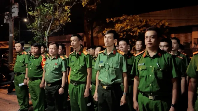 45 ngày đêm làm sạch địa bàn ma túy: Quyết liệt từ cơ sở, đồng lòng từ Nhân dân- Ảnh 2. 45 ngày đêm làm sạch địa bàn ma túy: Quyết liệt từ cơ sở, đồng lòng từ Nhân dân- Ảnh 2.