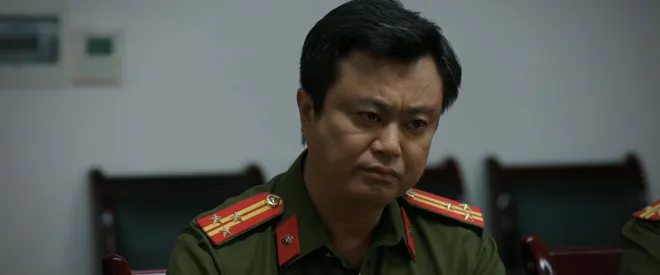 Lửa trắng - Tập 18: L&atilde;o C&ocirc;ng ra lệnh giết Cương đen, Lan muốn l&agrave;m "mẻ cuối" để sống đời b&igrave;nh dị - Ảnh 19.
