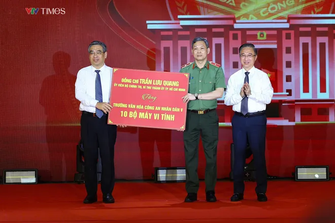 Bộ Công an công bố thành lập Trường Văn hóa Công an nhân dân V- Ảnh 6.