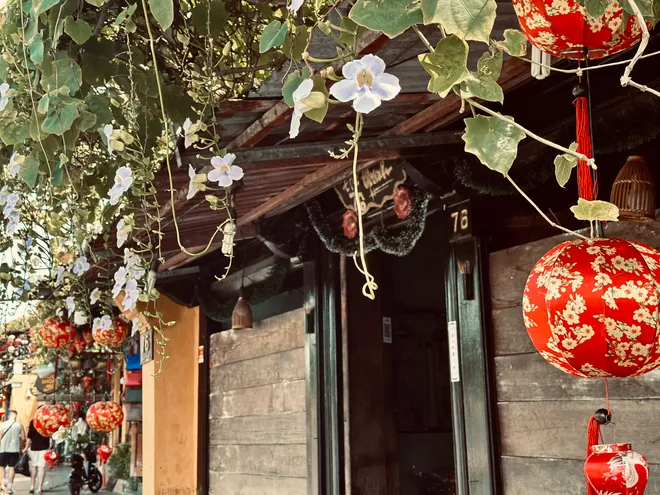 Hội An và mạch ngầm văn hóa: Nhìn từ sức sống bền bỉ của một đô thị di sản- Ảnh 3. Hội An và mạch ngầm văn hóa: Nhìn từ sức sống bền bỉ của một đô thị di sản- Ảnh 3.