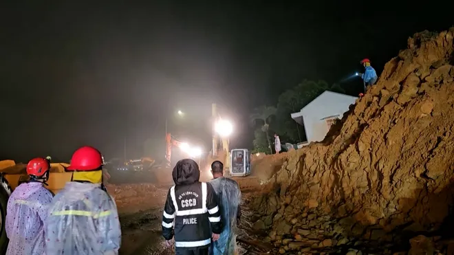 Vẫn nguyên ngọn lửa kiên trung giữa thời bình- Ảnh 3. Vẫn nguyên ngọn lửa kiên trung giữa thời bình- Ảnh 3.
