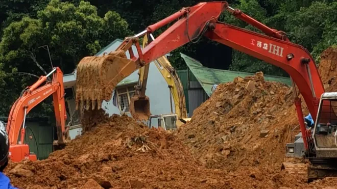 Vẫn nguyên ngọn lửa kiên trung giữa thời bình- Ảnh 4. Vẫn nguyên ngọn lửa kiên trung giữa thời bình- Ảnh 4.