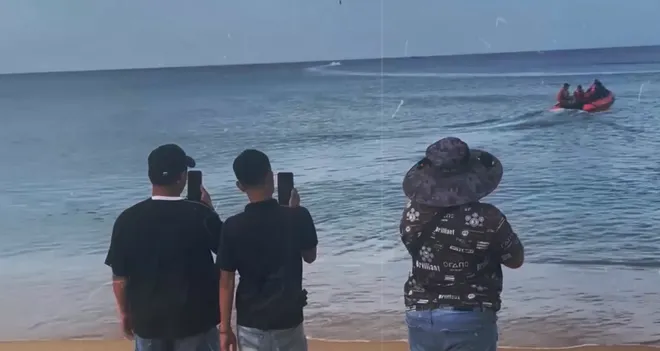 "Câu view" trên nỗi đau: Sự vô cảm và nguy cơ vi phạm pháp luật trên không gian mạng- Ảnh 1. "Câu view" trên nỗi đau: Sự vô cảm và nguy cơ vi phạm pháp luật trên không gian mạng- Ảnh 1.