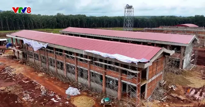Trường học vùng biên Gia Lai chạy đua về đích trước năm học mới- Ảnh 8. Trường học vùng biên Gia Lai chạy đua về đích trước năm học mới- Ảnh 8.