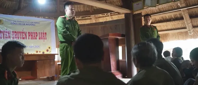 Đà Nẵng siết chặt vành đai phòng chống ma túy vùng biên giới- Ảnh 7. Đà Nẵng siết chặt vành đai phòng chống ma túy vùng biên giới- Ảnh 7.