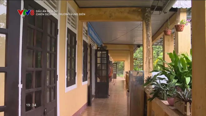 Đầu tư trường học vùng biên: Mệnh lệnh kiên cố hóa nơi phên dậu của Tổ quốc- Ảnh 1. Đầu tư trường học vùng biên: Mệnh lệnh kiên cố hóa nơi phên dậu của Tổ quốc- Ảnh 1.