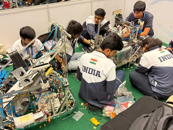 Không khí sôi động tại ABU Robocon 2026 - Ảnh 8.