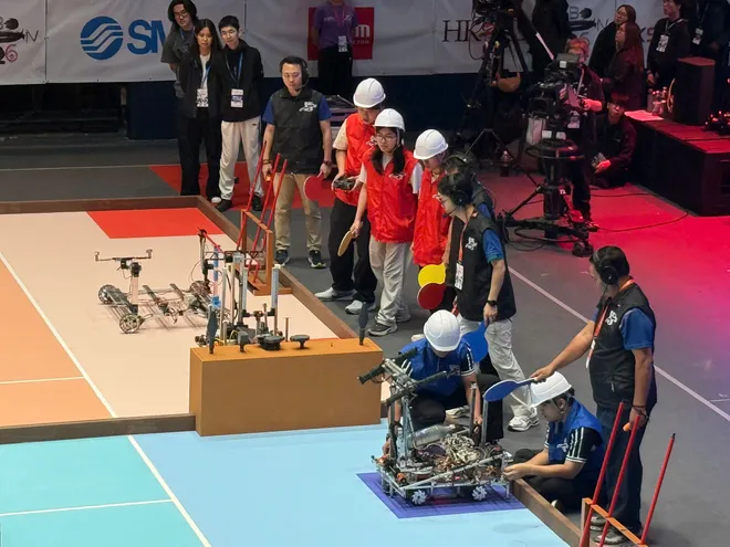 ABU Robocon 2026: Đội tuyển Việt Nam ghi tên vào tứ kết với 2 chiến thắng Kungfu Master- Ảnh 7.