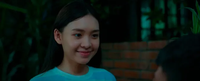 M&ugrave;a h&egrave; năm ấy - Tập 8: T&ugrave;ng tức 'nổ mắt' nh&igrave;n Phương - Kh&aacute;nh th&agrave;nh đ&ocirc;i- Ảnh 1.
