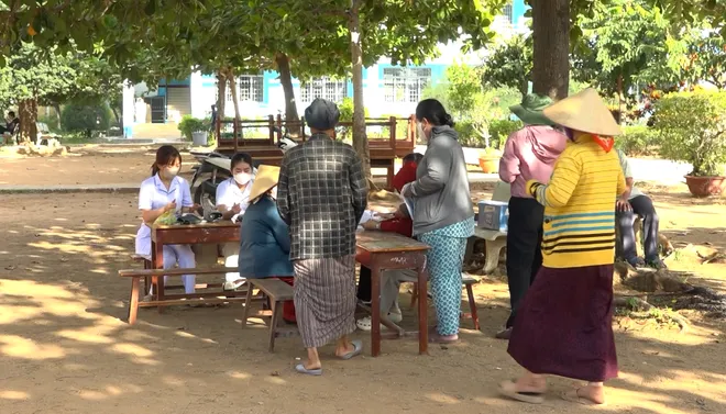 Khánh Hòa tăng tốc thực hiện khám sức khỏe toàn dân- Ảnh 2. Khánh Hòa tăng tốc thực hiện khám sức khỏe toàn dân- Ảnh 2.
