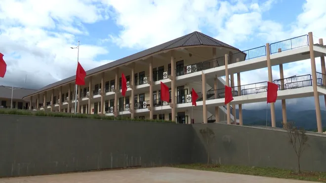 TP Huế: Những ngôi trường vùng biên đón học sinh trong năm học mới- Ảnh 2. TP Huế: Những ngôi trường vùng biên đón học sinh trong năm học mới- Ảnh 2.