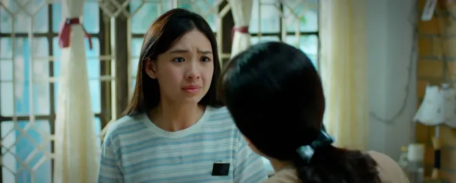 Mùa hè năm ấy - Tập 10: Khánh bị bắt khi chưa kịp tiễn Phương đi du học - Ảnh 13.