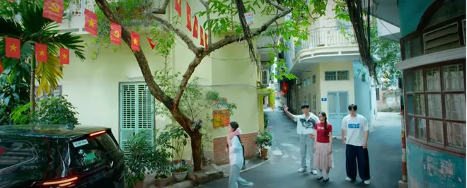Mùa hè năm ấy - Tập 10: Khánh bị bắt khi chưa kịp tiễn Phương đi du học - Ảnh 25.