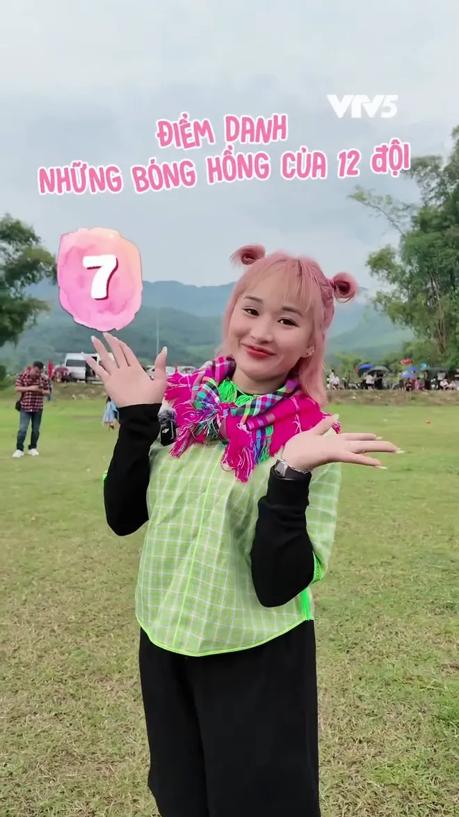 Dàn "hoa khôi" của 12 đội bóng đá nữ các dân tộc thiểu số Việt Nam - Ảnh 7.