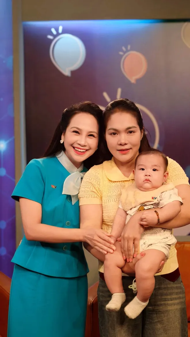 Những làn gió mới trên sóng VTV2: Câu chuyện "vượt ngưỡng" của những người làm truyền hình trên sóng và số- Ảnh 7.