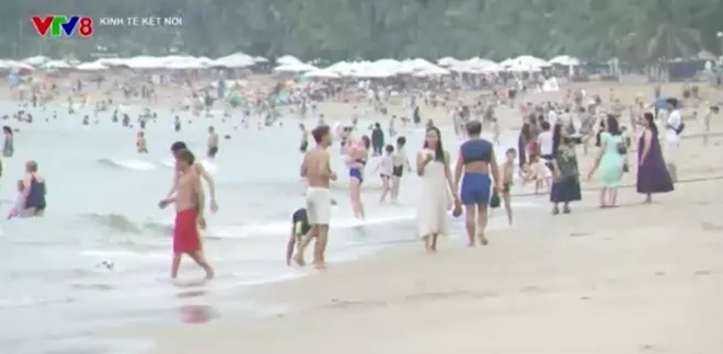 Du lịch tự túc: Xu hướng nổi bật và yêu cầu đặt ra trong kỳ nghỉ lễ- Ảnh 4. Du lịch tự túc: Xu hướng nổi bật và yêu cầu đặt ra trong kỳ nghỉ lễ- Ảnh 4.
