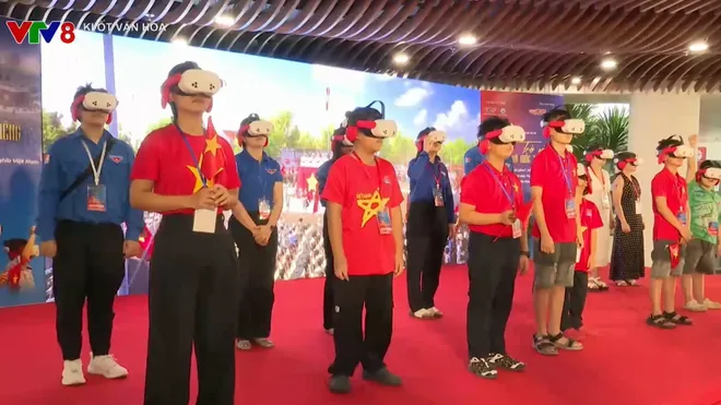 Trở về thời khắc lịch sử: Công nghệ mở cửa quá khứ giữa lòng Đà Nẵng- Ảnh 4. Trở về thời khắc lịch sử: Công nghệ mở cửa quá khứ giữa lòng Đà Nẵng- Ảnh 4.