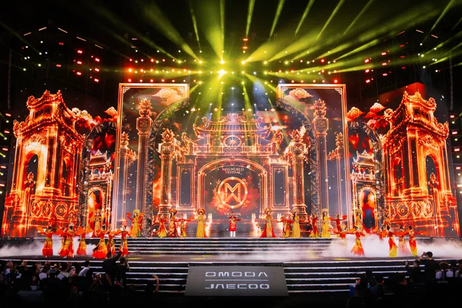Miss World 2026: 111 thí sinh trình diễn văn hóa trên sân khấu hơn 110m tại Khánh Hòa- Ảnh 27. Miss World 2026: 111 thí sinh trình diễn văn hóa trên sân khấu hơn 110m tại Khánh Hòa- Ảnh 27.