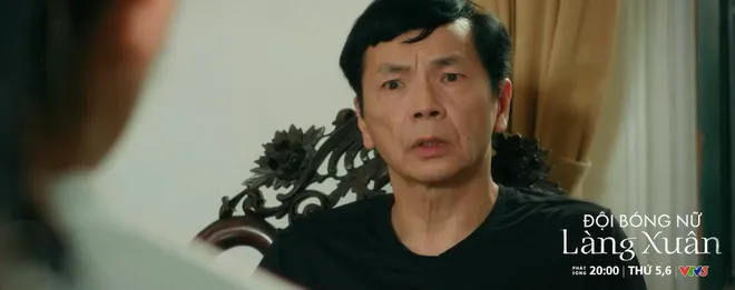 Đội bóng nữ làng Xuân - Tập 1: Ông Khiêm (Trung Anh) tức giận khi Minh (Thảo My) tự ý ký hợp đồng với công ty lạ- Ảnh 10.